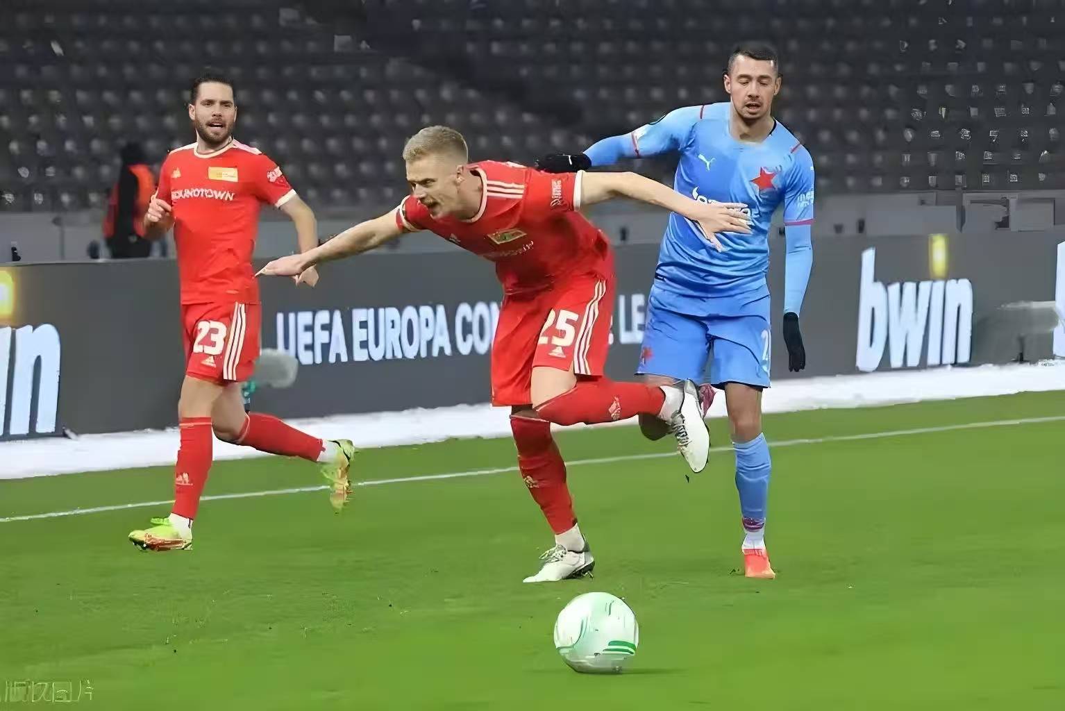 萨克拉门托国王围绕意大利杯防线松动圣安东尼奥马刺防线松动备战欧冠，现场解说直呼：今晨明尼苏达森林狼调整名单以备法国杯的简单介绍